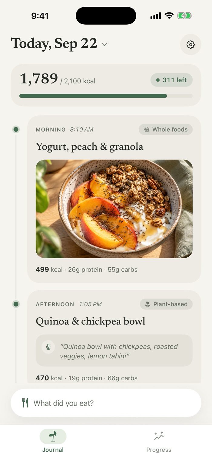 The Today journal in Food Journal shows 1,789 of 2,100 calories logged, a yogurt and peach meal photo, and a spoken quinoa bowl note.